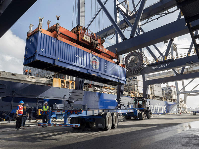 /assets/images/services/de-consolidations_and_break_bulk_operation.webp